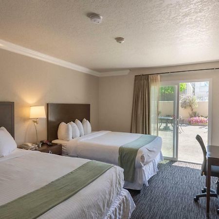 Cannery Row Inn Монтерей Екстериор снимка